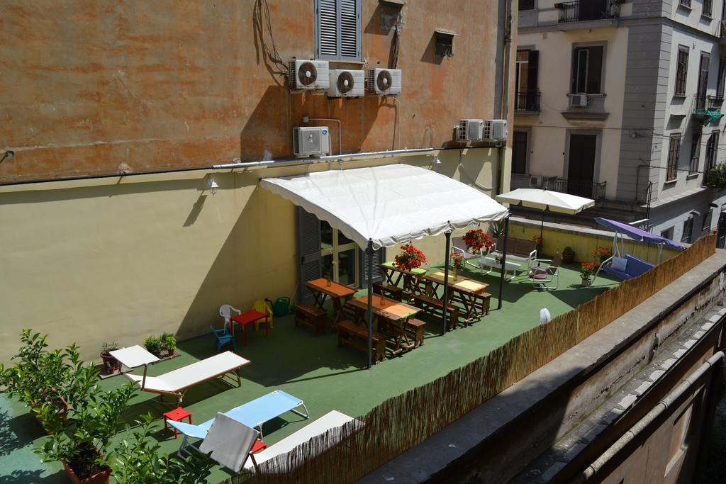 B&B Anna'S Family Terrace 나폴리 외부 사진