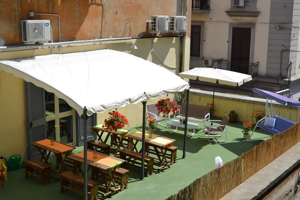 B&B Anna'S Family Terrace 나폴리 외부 사진