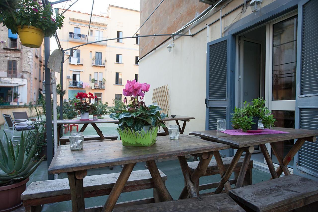 B&B Anna'S Family Terrace 나폴리 외부 사진
